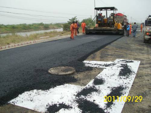 運(yùn)河南路、邗江河北路施橋段、華揚(yáng)東路及華揚(yáng)河開(kāi)挖等